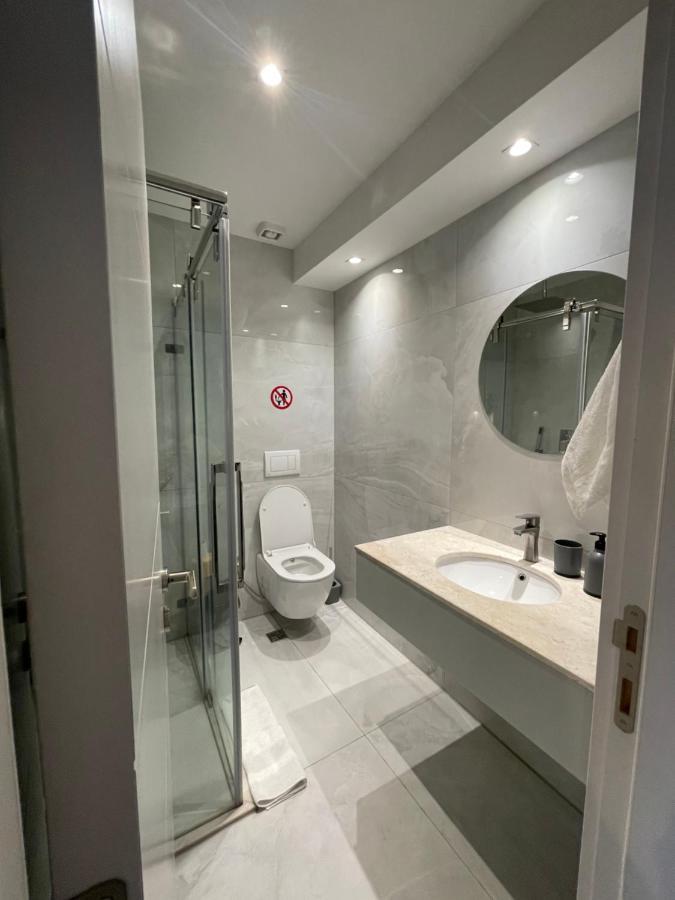 New Prishtina Luxury Rooms Pristina Esterno foto