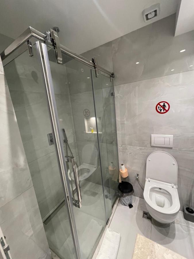 New Prishtina Luxury Rooms Pristina Esterno foto